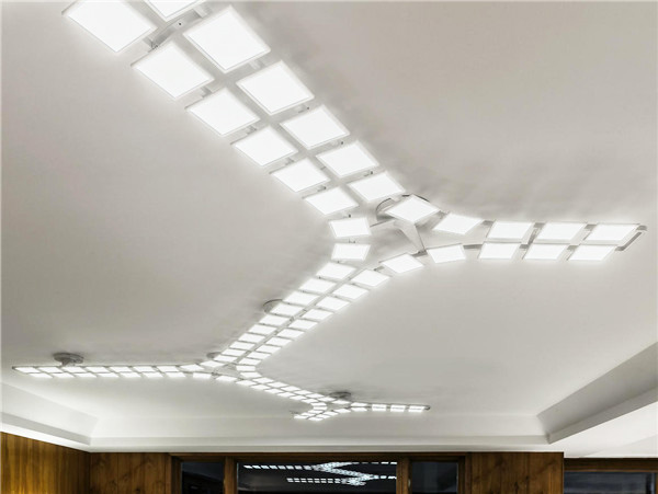 The-OLED-light-office-decoration-effect2